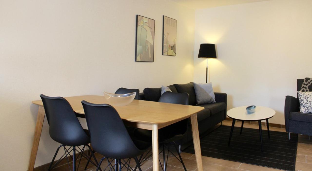Amalie Bed And Breakfast & Apartments Odense Bagian luar foto