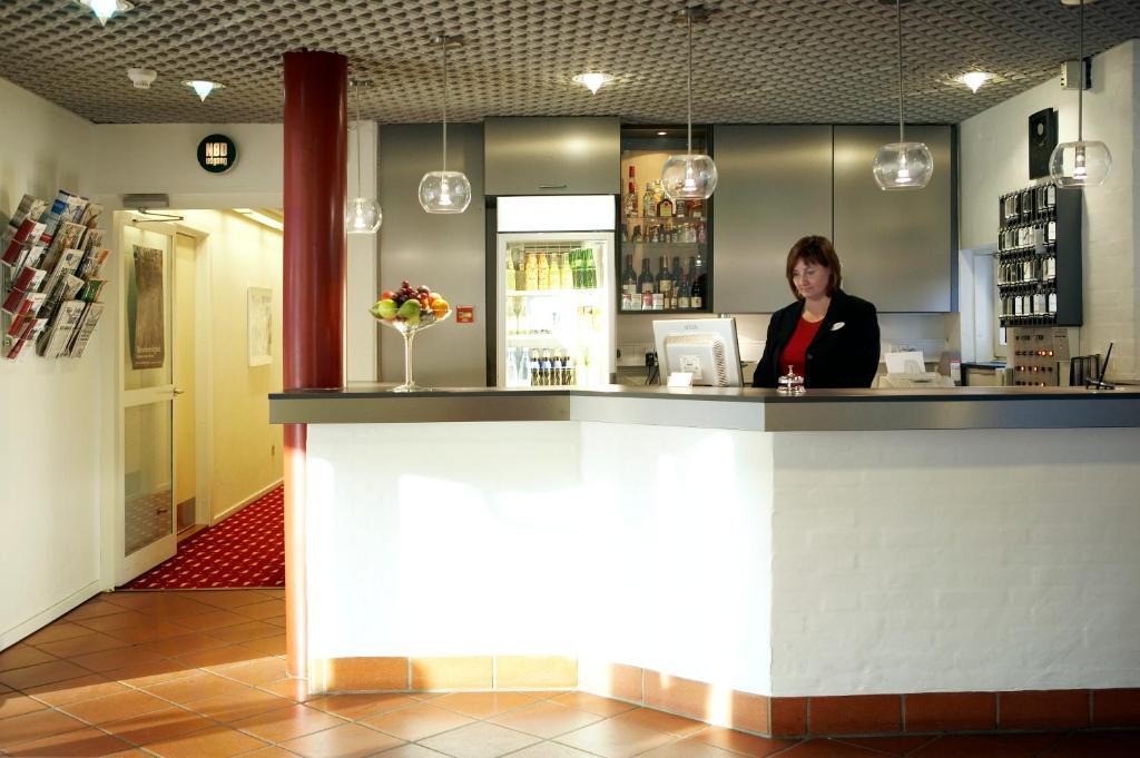 Amalie Bed And Breakfast & Apartments Odense Bagian luar foto