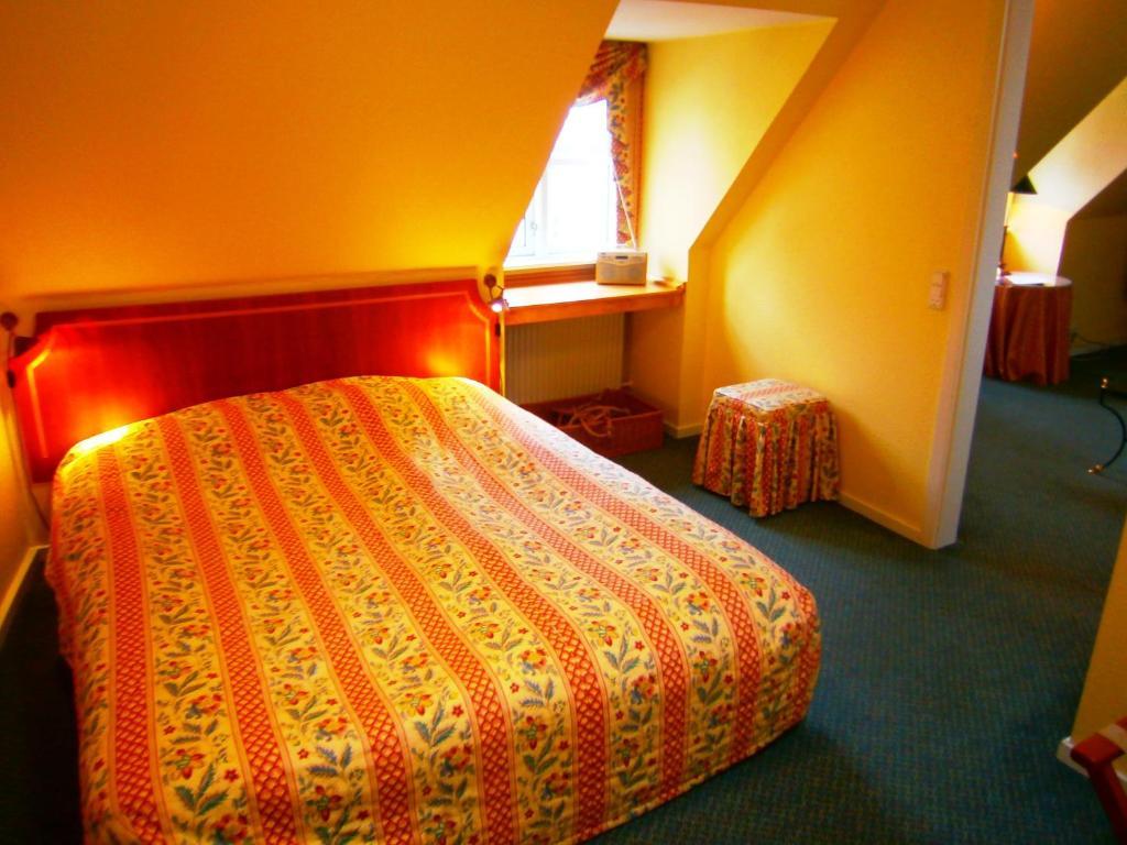 Amalie Bed And Breakfast & Apartments Odense Ruang foto
