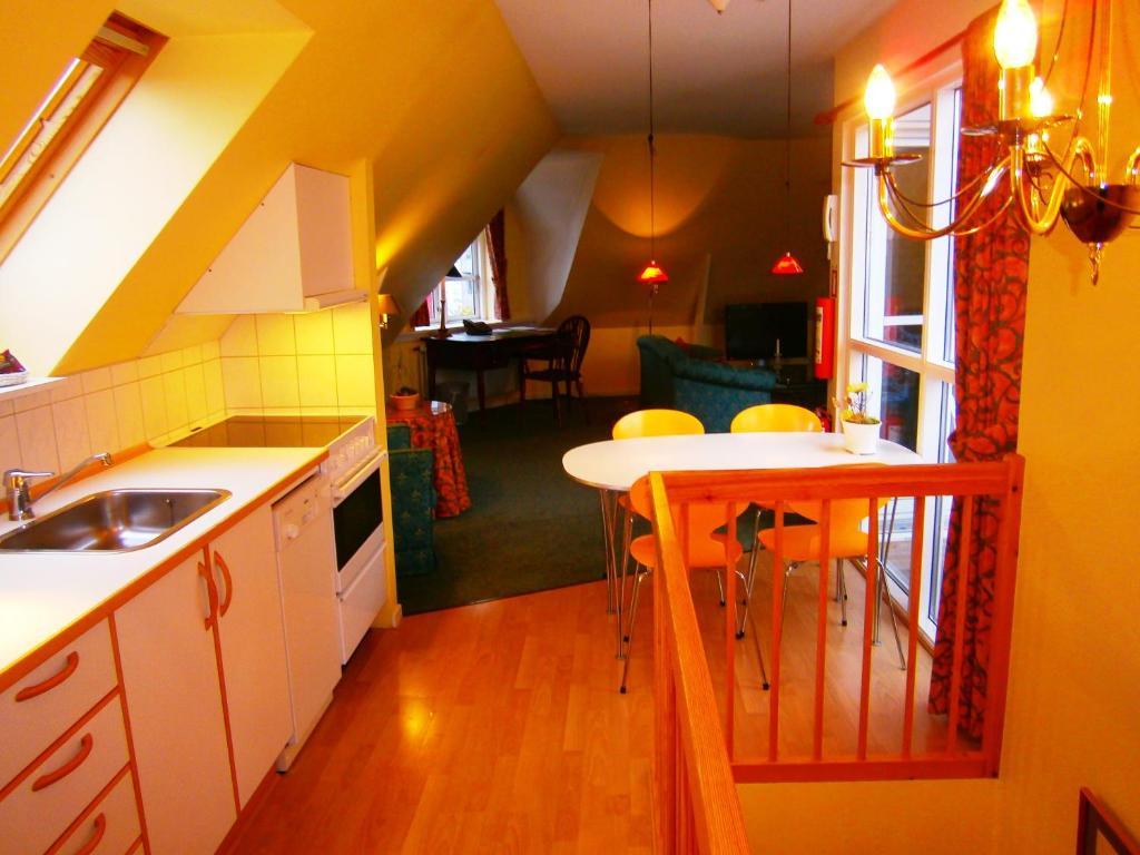Amalie Bed And Breakfast & Apartments Odense Ruang foto