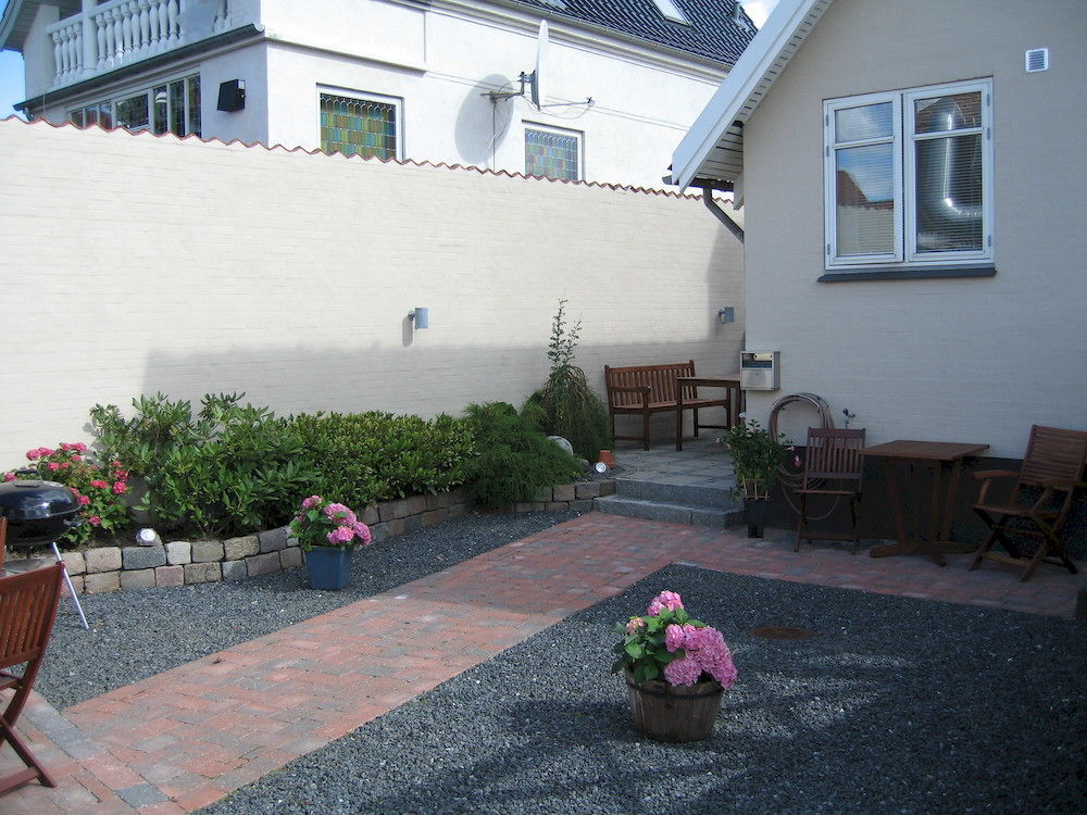 Amalie Bed And Breakfast & Apartments Odense Bagian luar foto