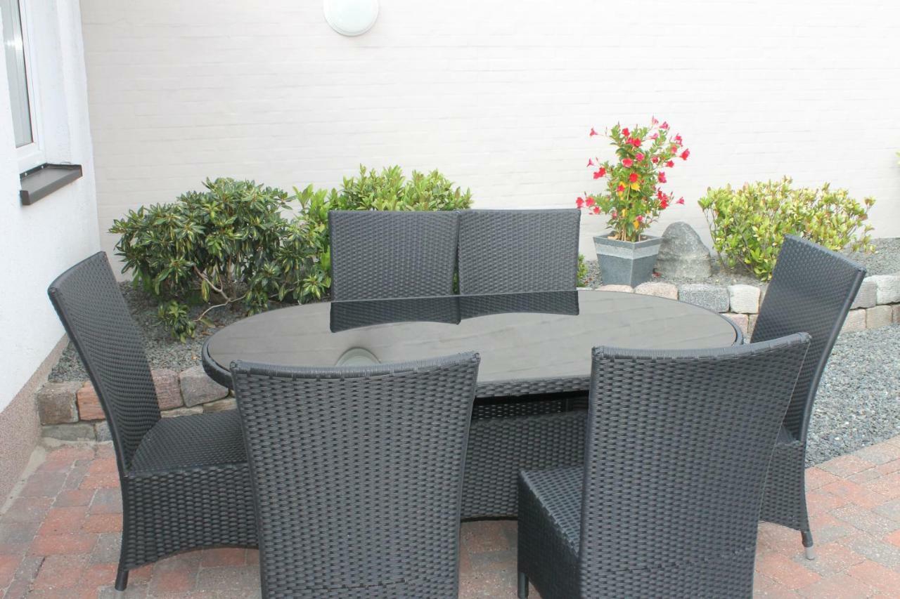 Amalie Bed And Breakfast & Apartments Odense Bagian luar foto
